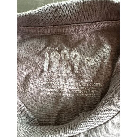 1989 Taylor’s Version Taylor’s Swift TShirt Gray Sz M - Picture 5 of 5